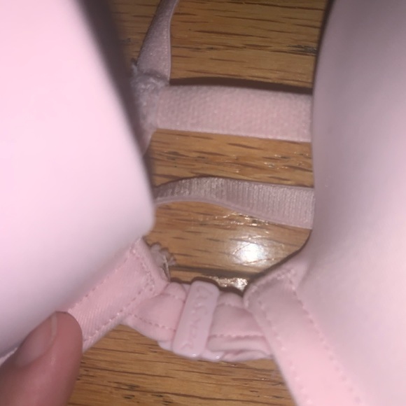 4 different types of bras from all different store - Picture 10 of 16